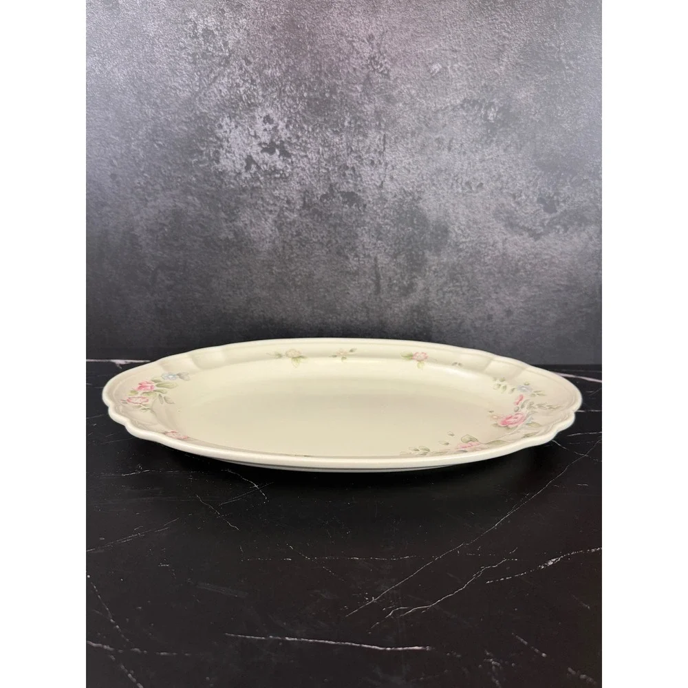 Vintage Pfaltzgraff Tea Rose Pattern‎ 14.5